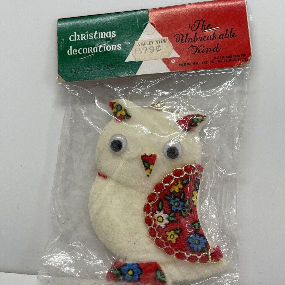 NOS Bradfords Christmas Decorations Ornament OWL 4286 The Unbreakable Kind LE1